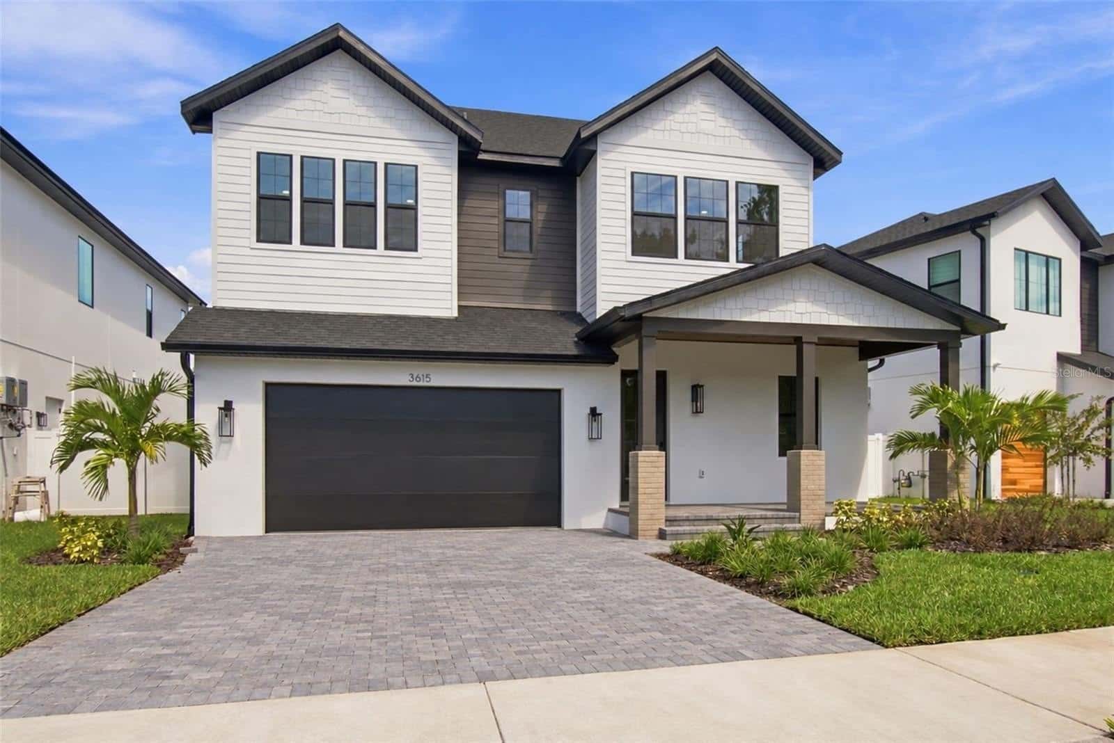 Single Family Residence in TAMPA