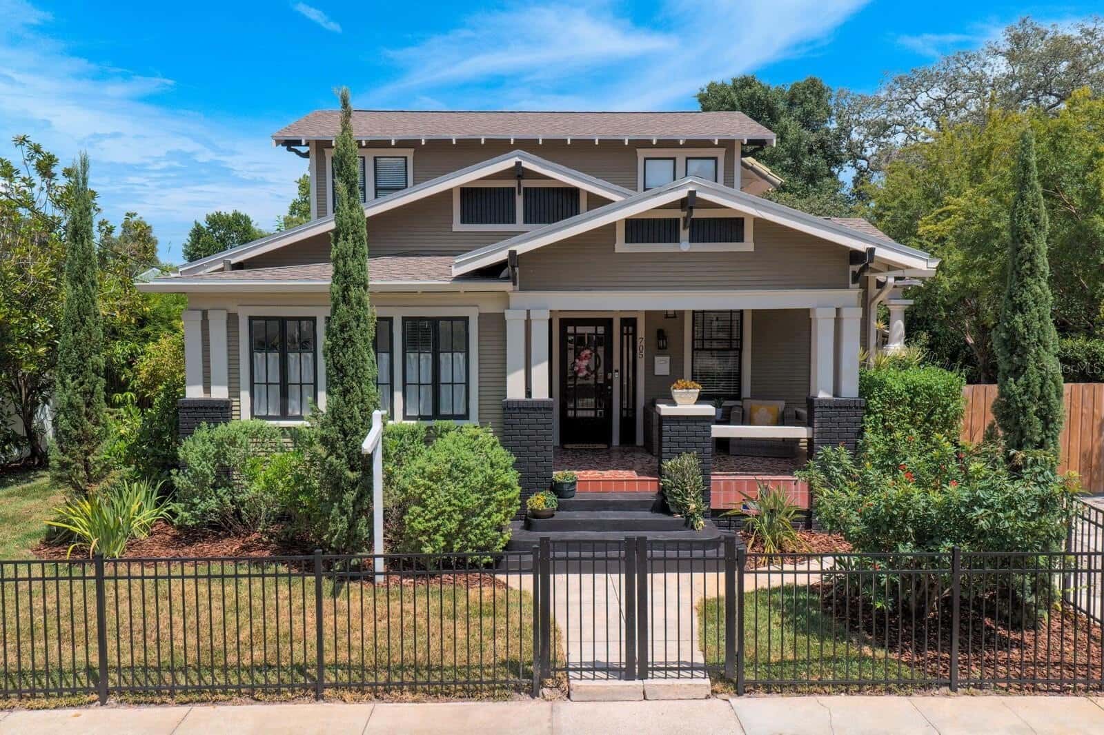 Single Family Residence in TAMPA