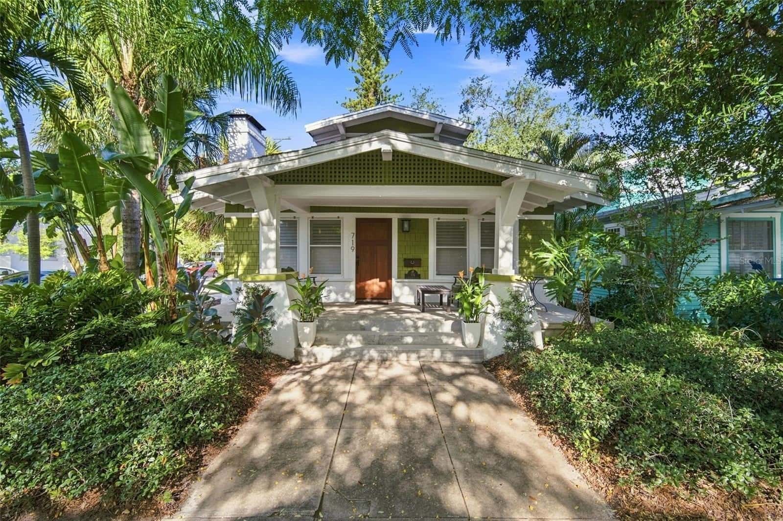 Single Family Residence in TAMPA
