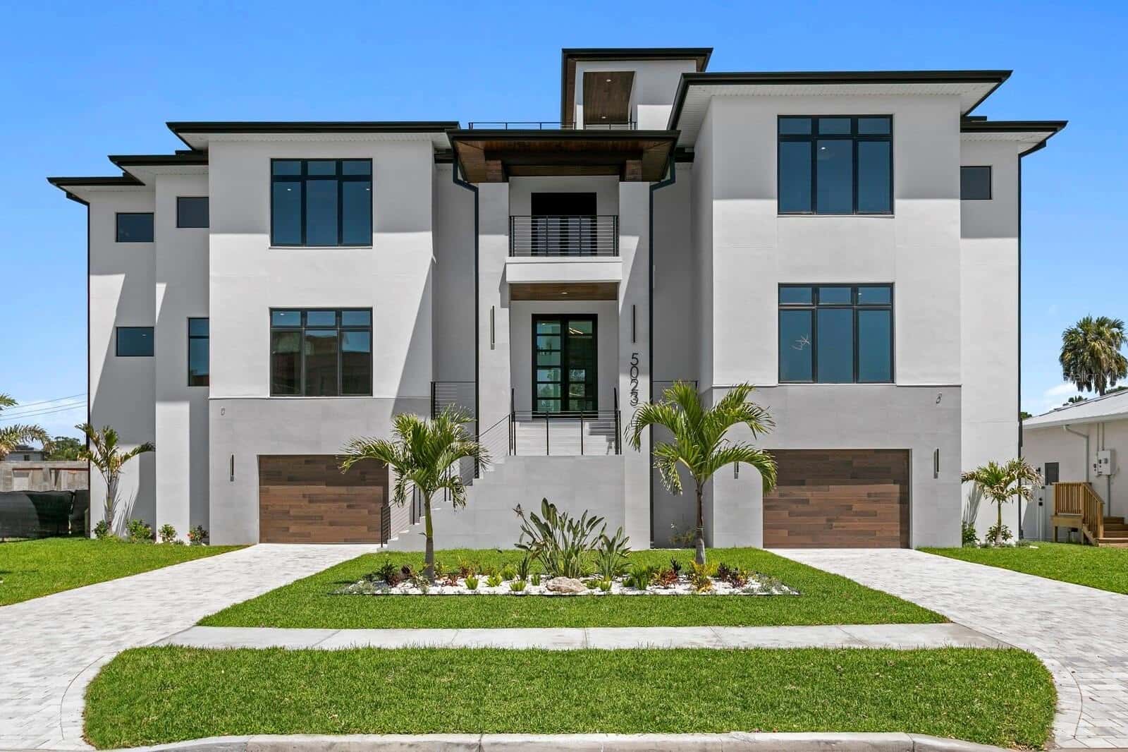 Single Family Residence in TAMPA