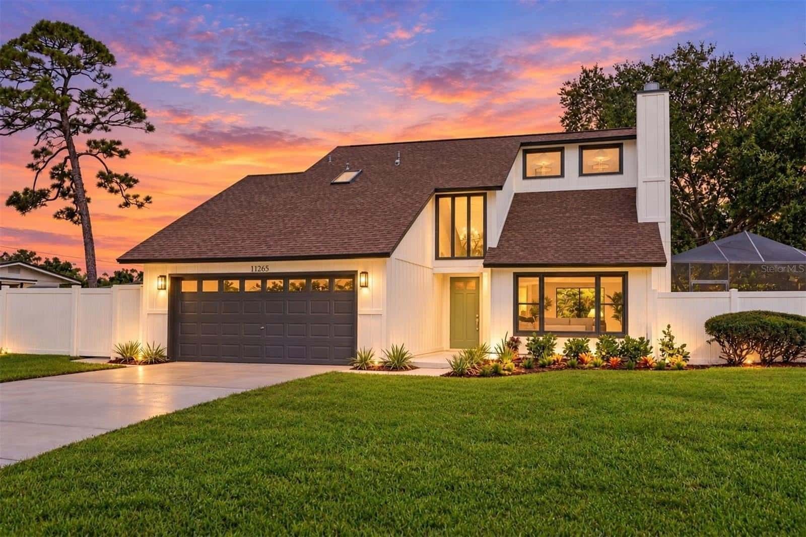 Single Family Residence in SEMINOLE