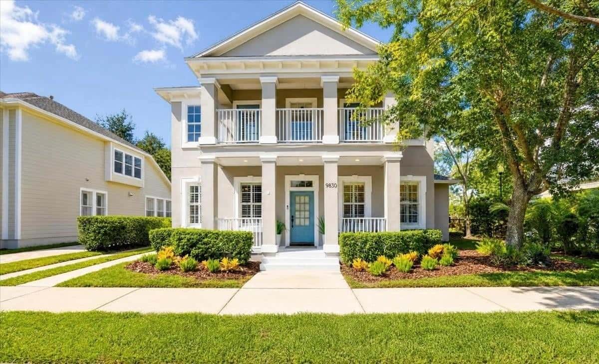 Single Family Residence in TAMPA
