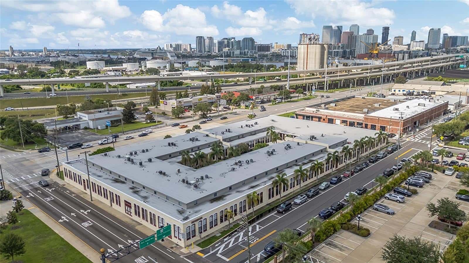 Condominium in TAMPA