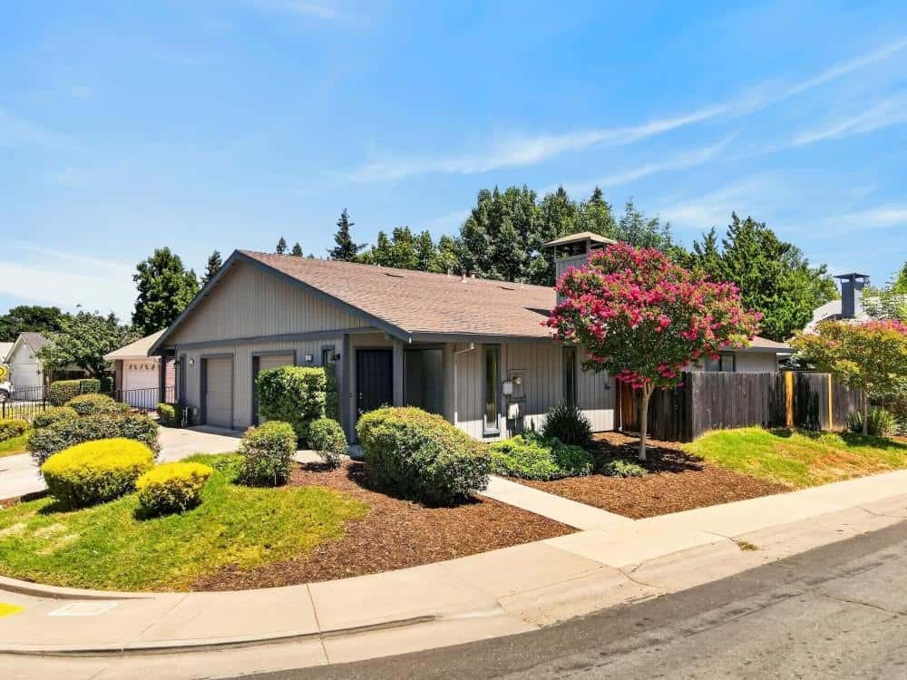 single family in Sacramento
