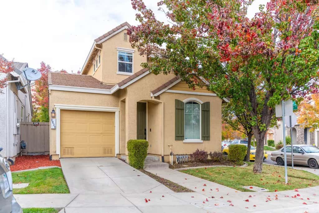 single family in Sacramento