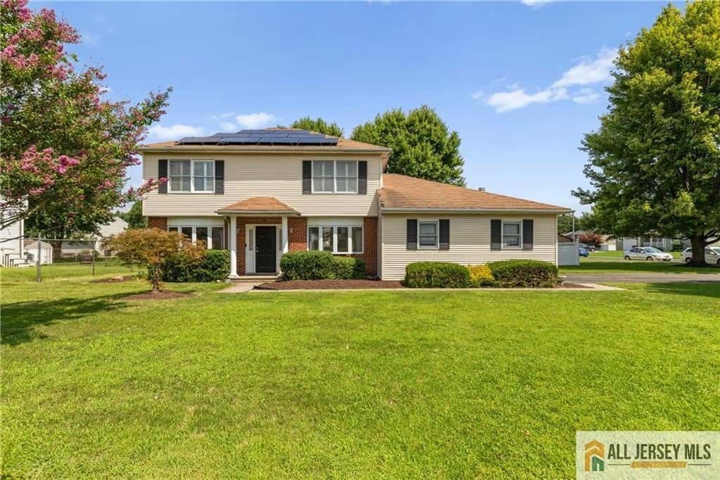 single family in South Plainfield