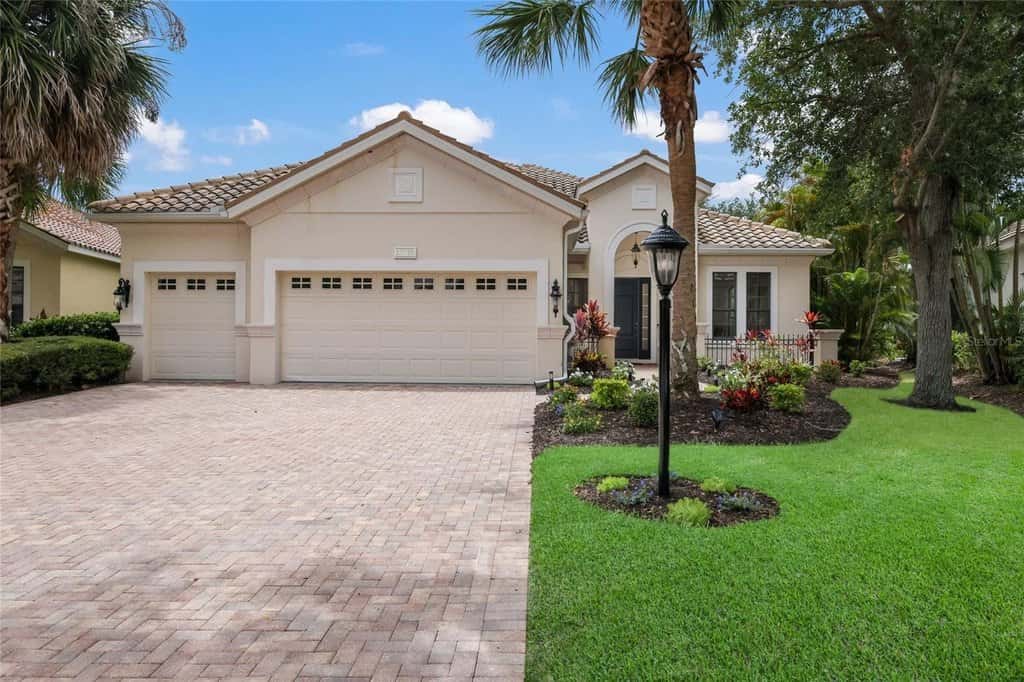 single family in Bradenton