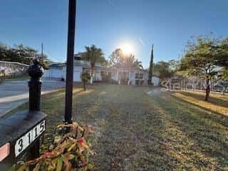 Single Family Residence in ORLANDO
