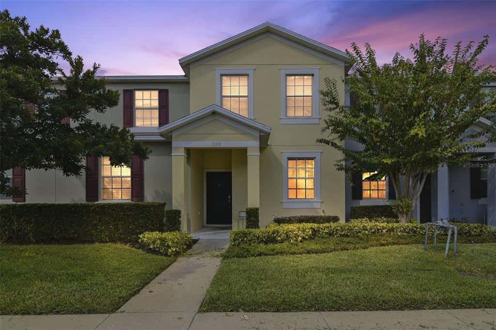 Townhouse in APOPKA