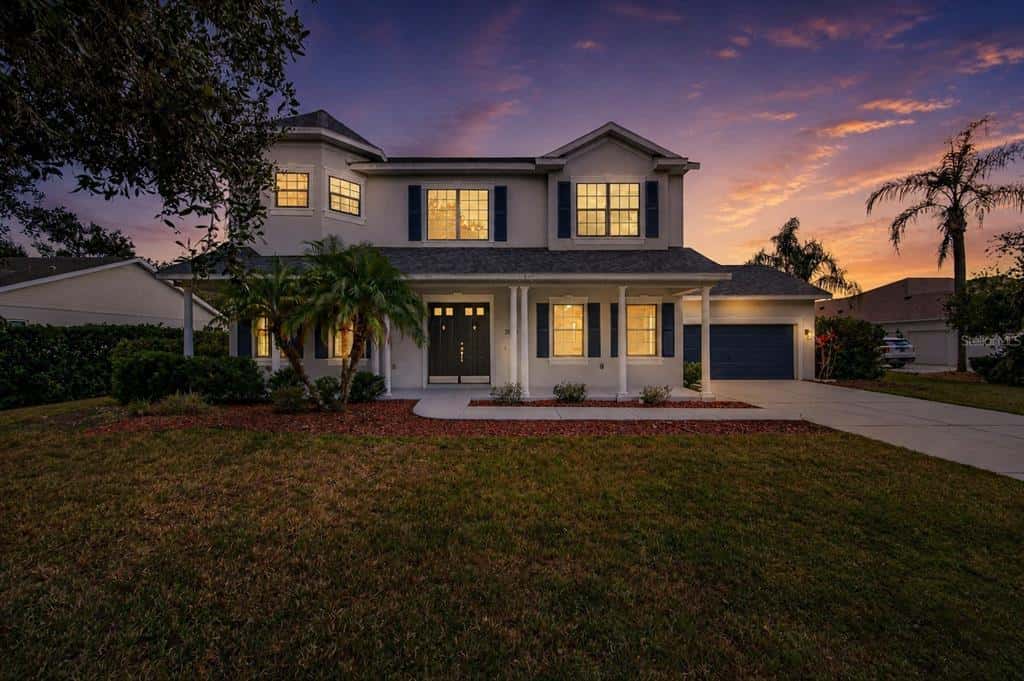Single Family Residence in PARRISH