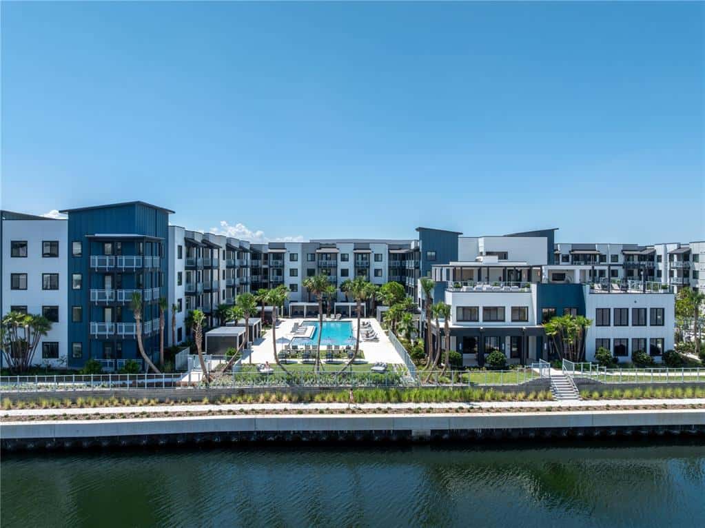 Apartment in TAMPA