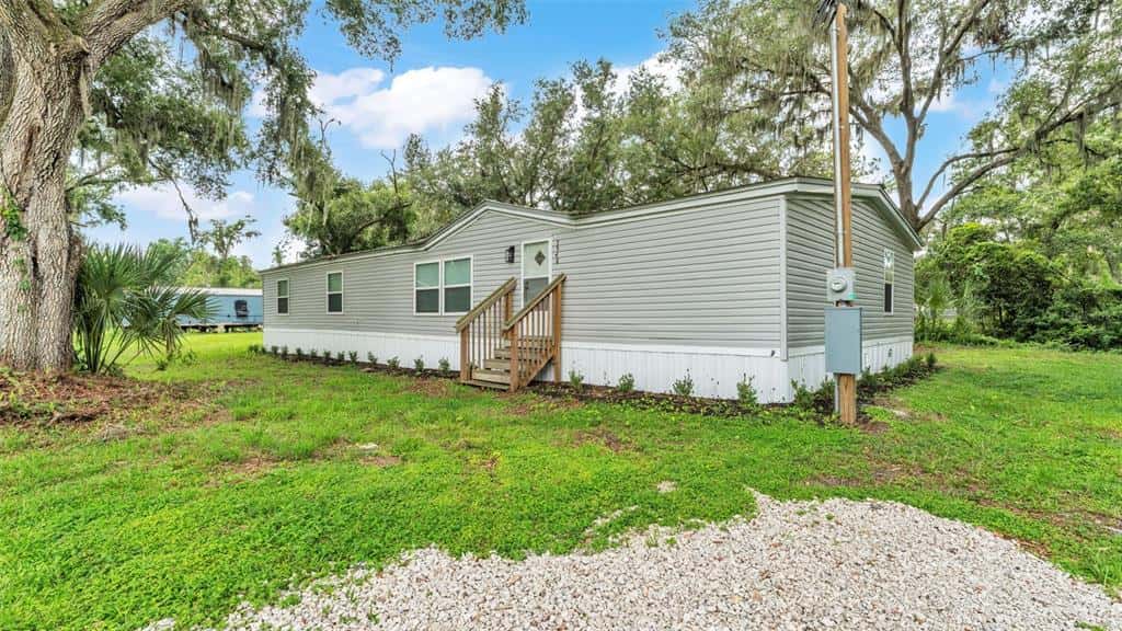 Manufactured Home in MULBERRY