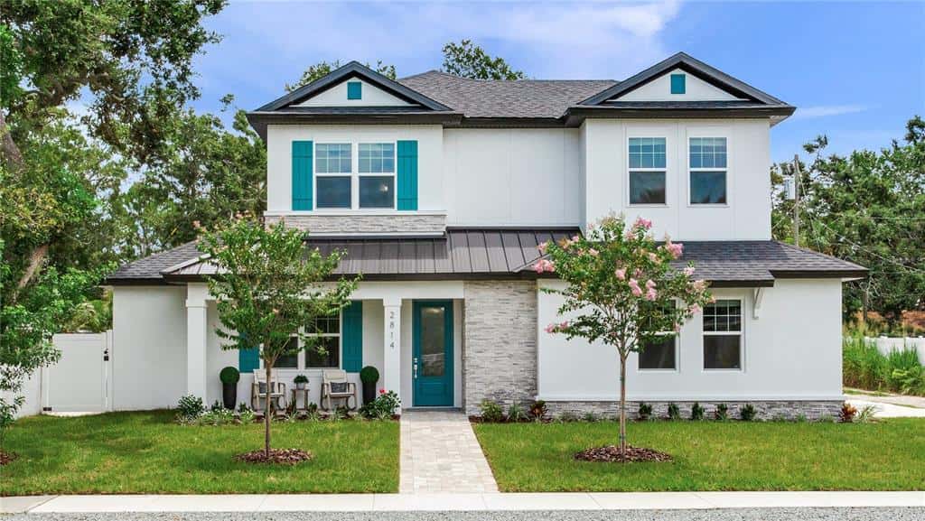 Single Family Residence in GULFPORT