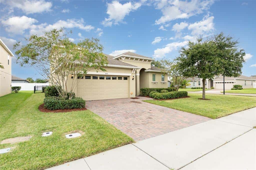 Single Family Residence in SANFORD