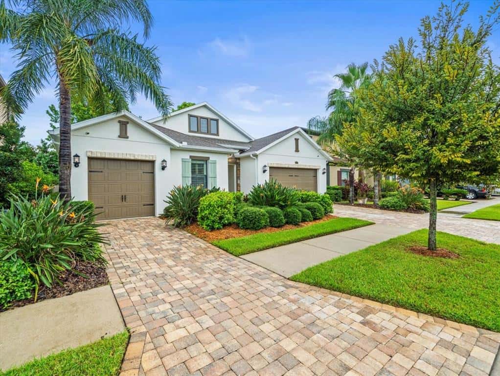 Single Family Residence in TAMPA