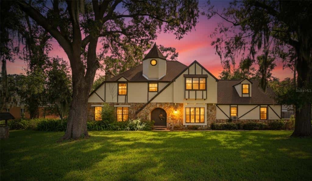 Single Family Residence in PLANT CITY