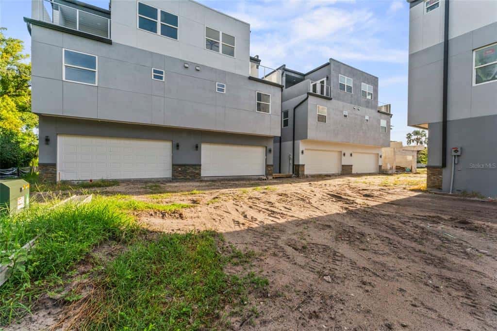 Townhouse in TAMPA