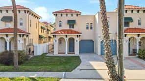 Townhouse in TAMPA