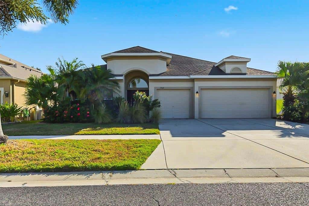 Single Family Residence in RUSKIN