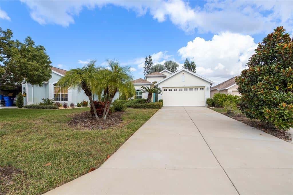 Single Family Residence in HOLIDAY