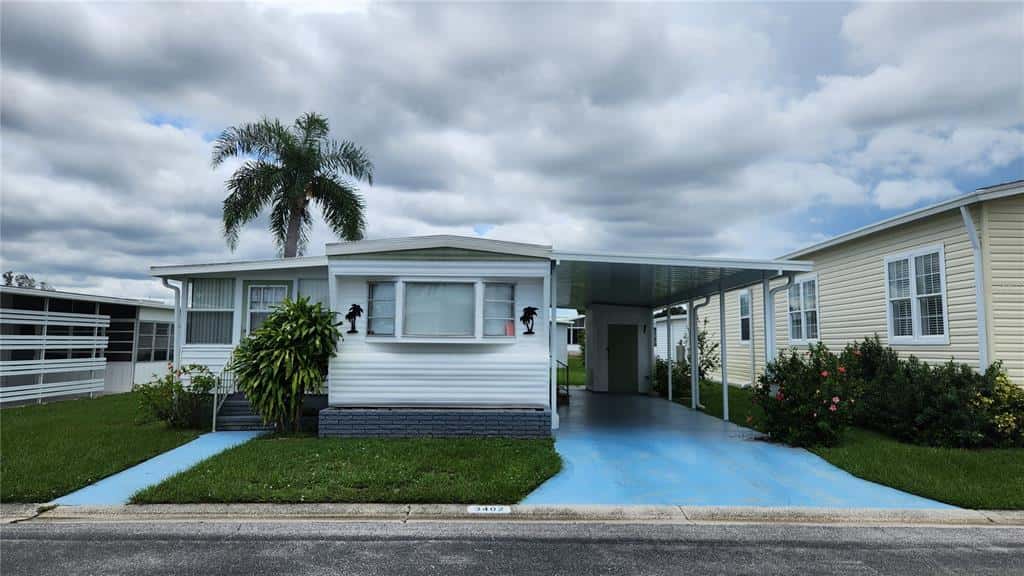 Mobile Home in SARASOTA