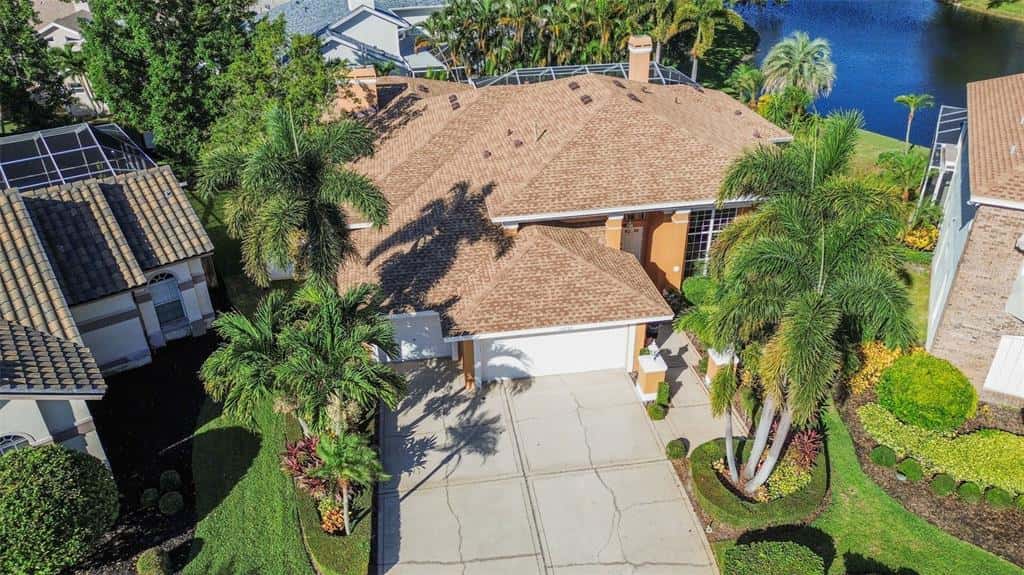 Single Family Residence in SEMINOLE