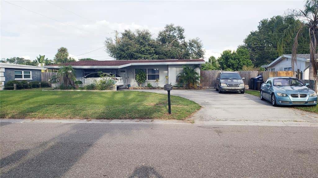 Single Family Residence in BRADENTON