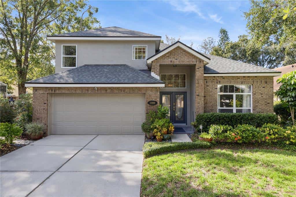 Single Family Residence in OVIEDO