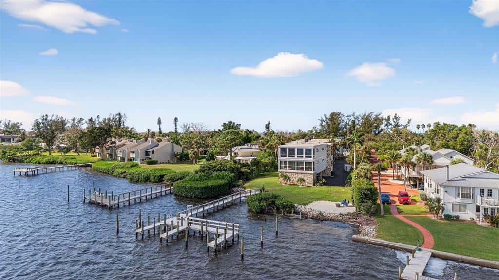Condominium in LONGBOAT KEY