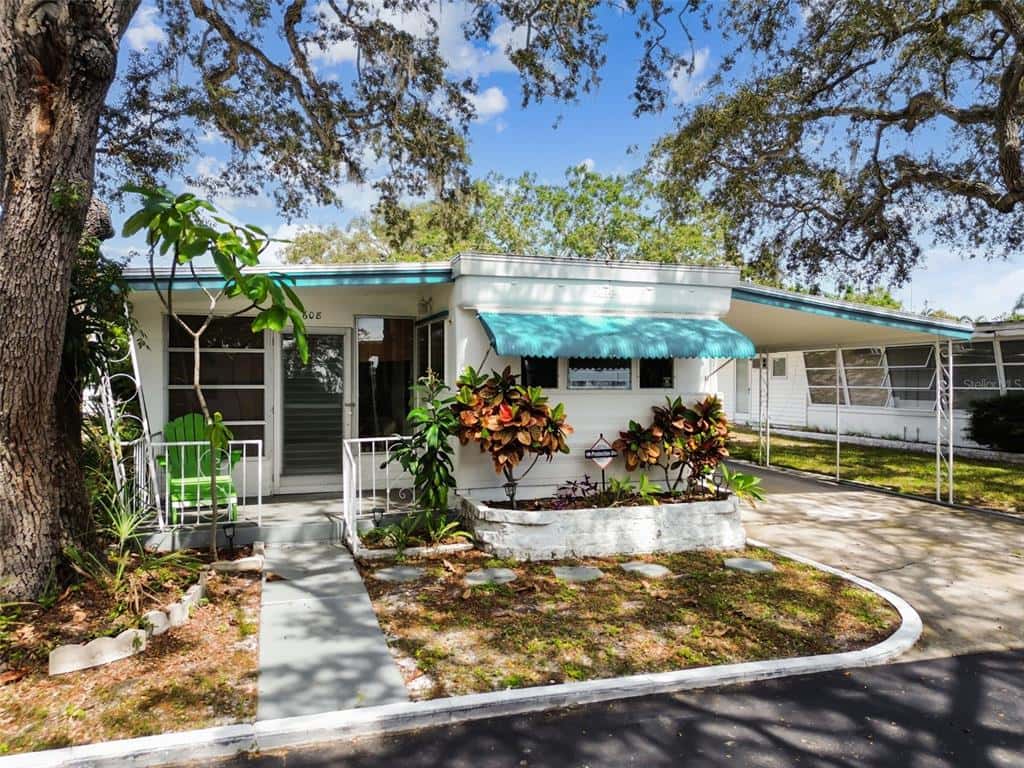 Mobile Home in CLEARWATER