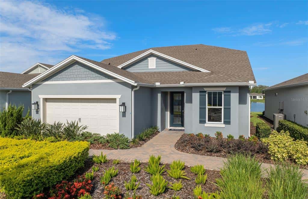 Single Family Residence in ST CLOUD