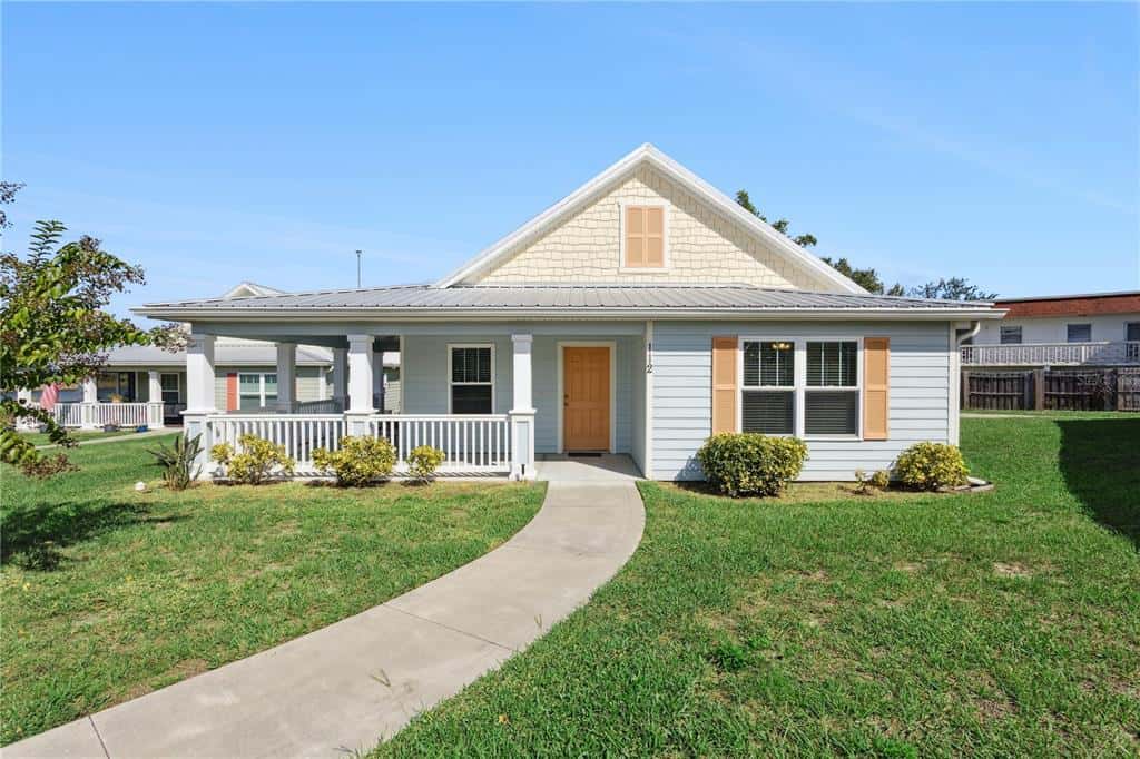 Single Family Residence in UMATILLA