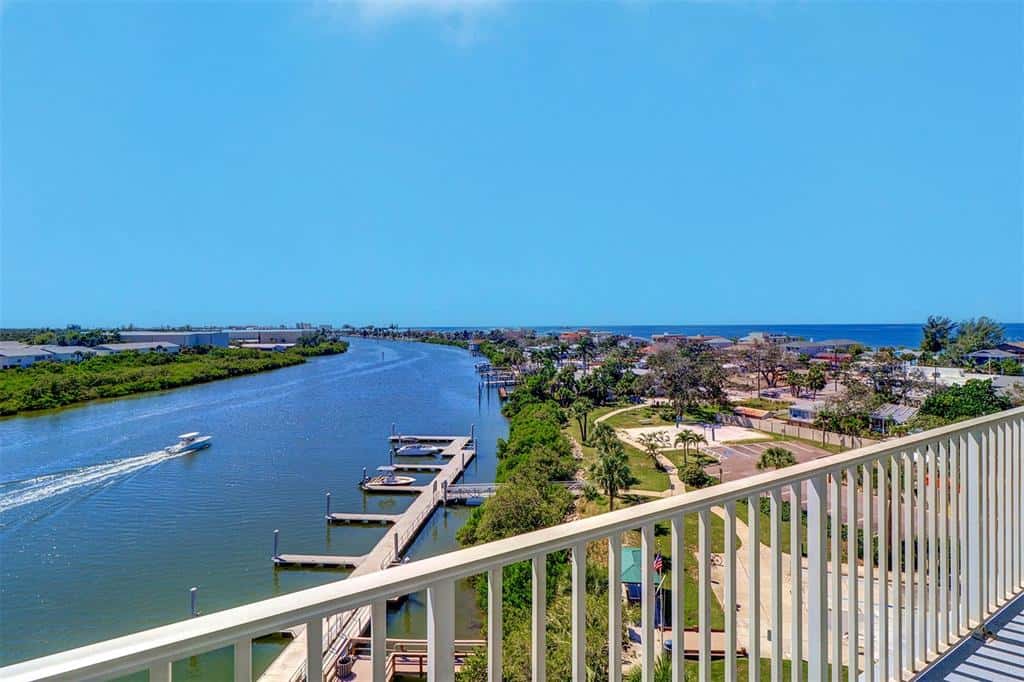 Condominium in INDIAN ROCKS BEACH