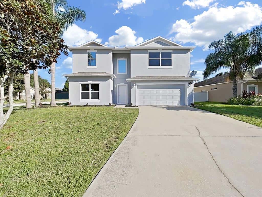 Single Family Residence in AUBURNDALE