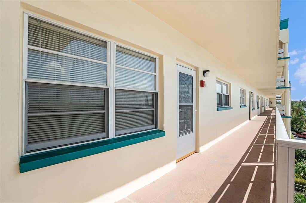 Condominium in GULFPORT