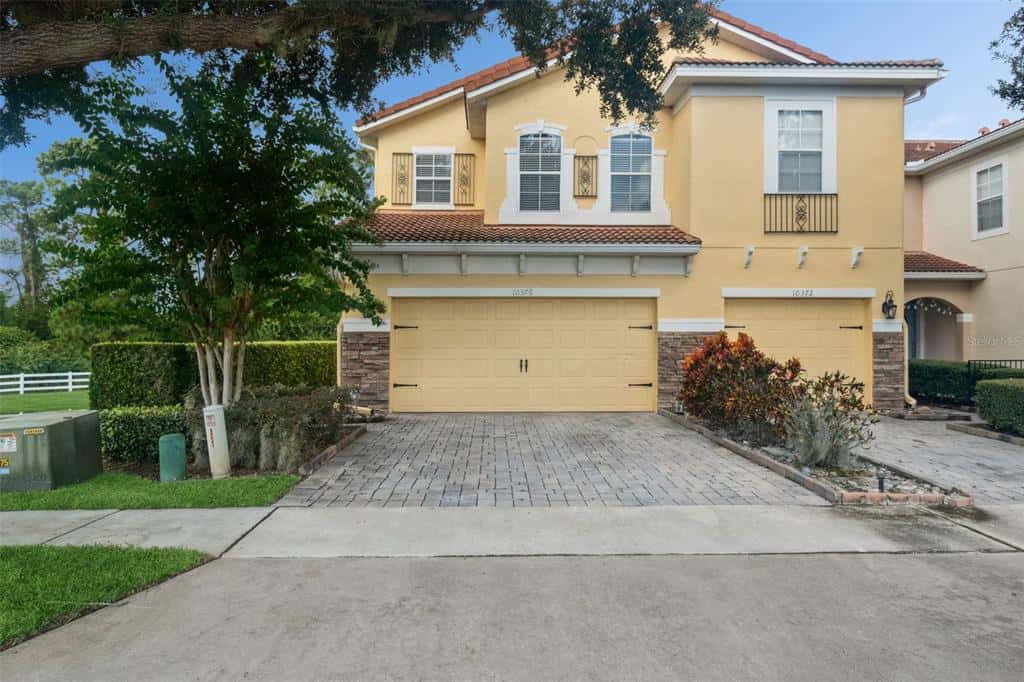 Townhouse in ORLANDO