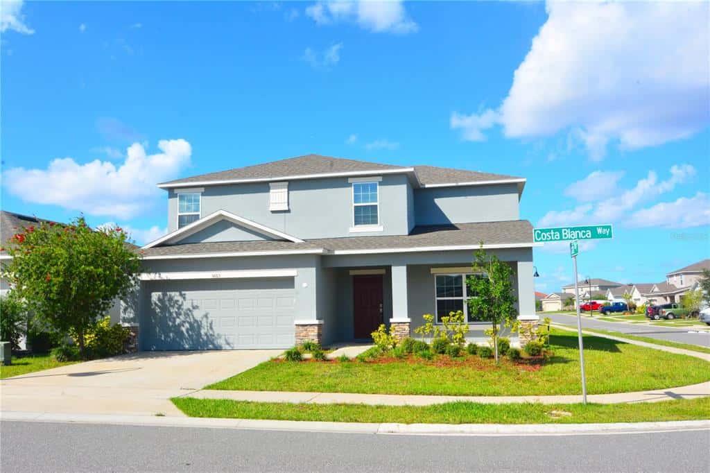 Single Family Residence in DAVENPORT