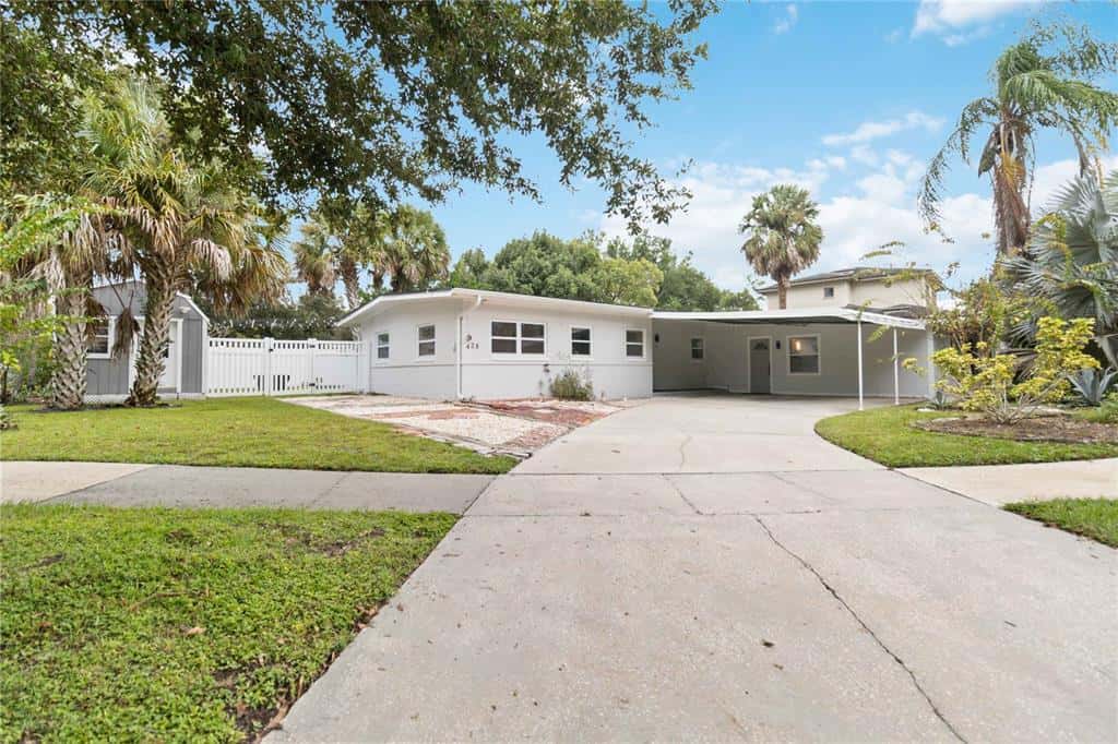 Single Family Residence in WINTER PARK