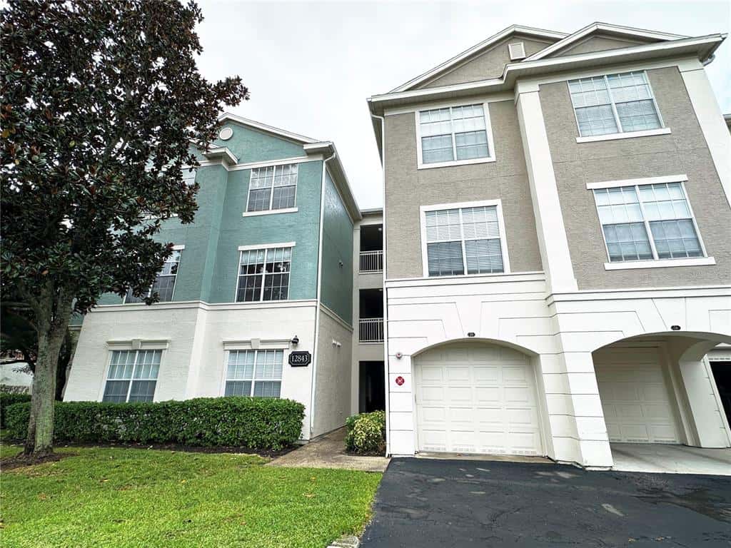 Condominium in ORLANDO
