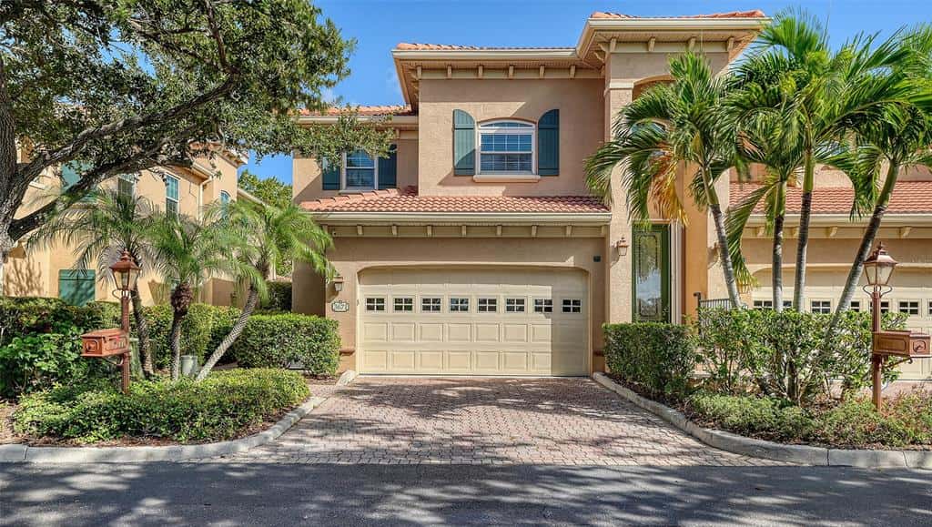 Condominium in SARASOTA