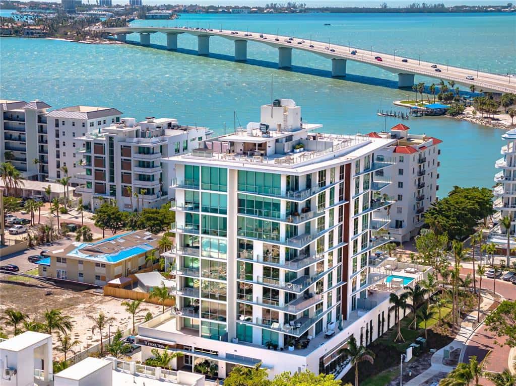 Condominium in SARASOTA