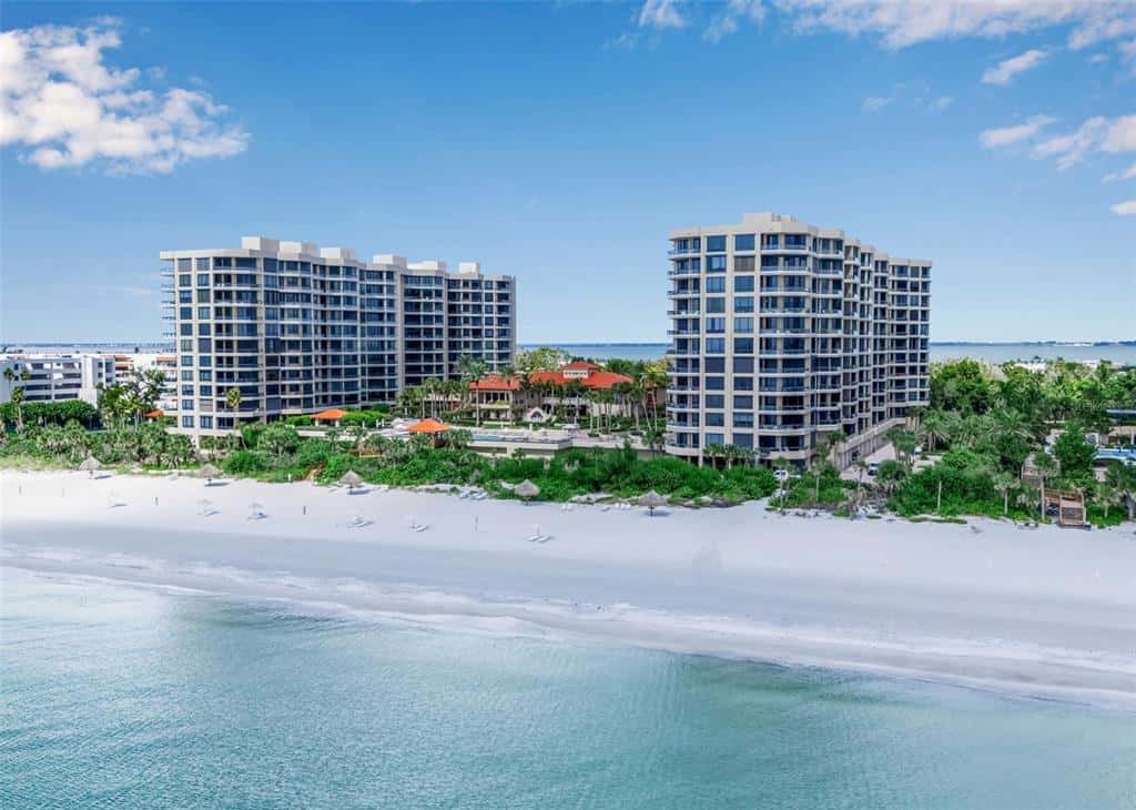 Condominium in LONGBOAT KEY