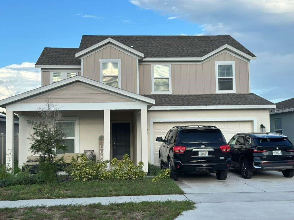 Single Family Residence in EAGLE LAKE