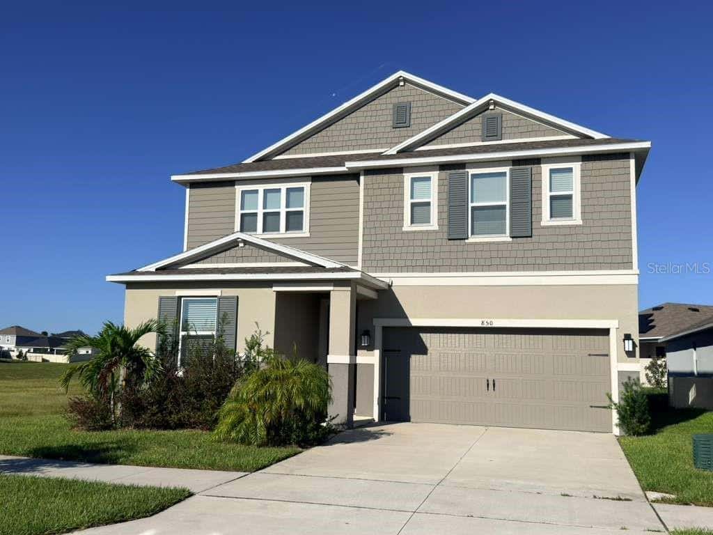 Single Family Residence in DAVENPORT