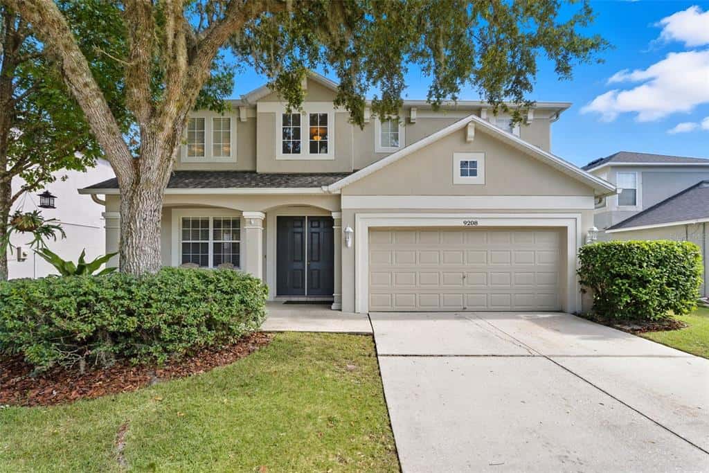 Single Family Residence in LAND O LAKES
