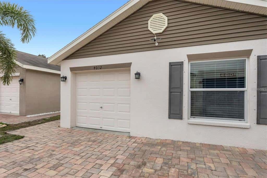 Single Family Residence in BRADENTON