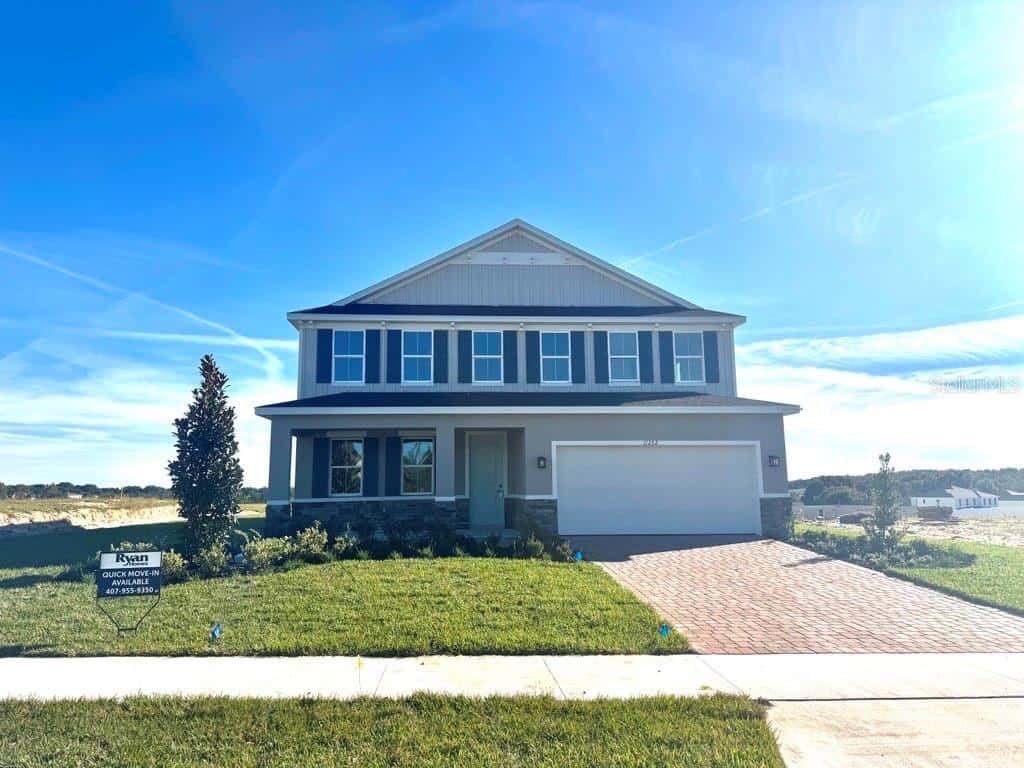 Single Family Residence in CLERMONT