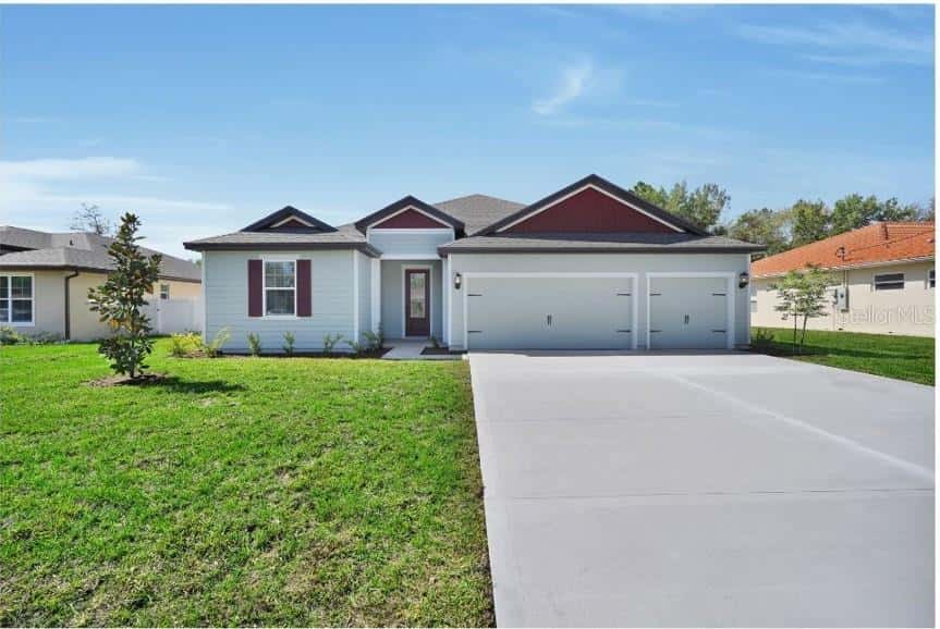 Single Family Residence in OCALA