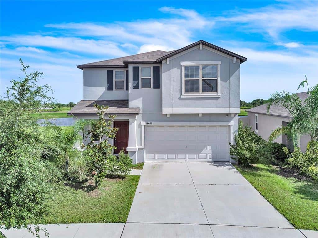 Single Family Residence in RUSKIN