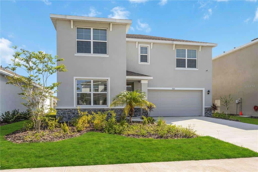Single Family Residence in BRADENTON